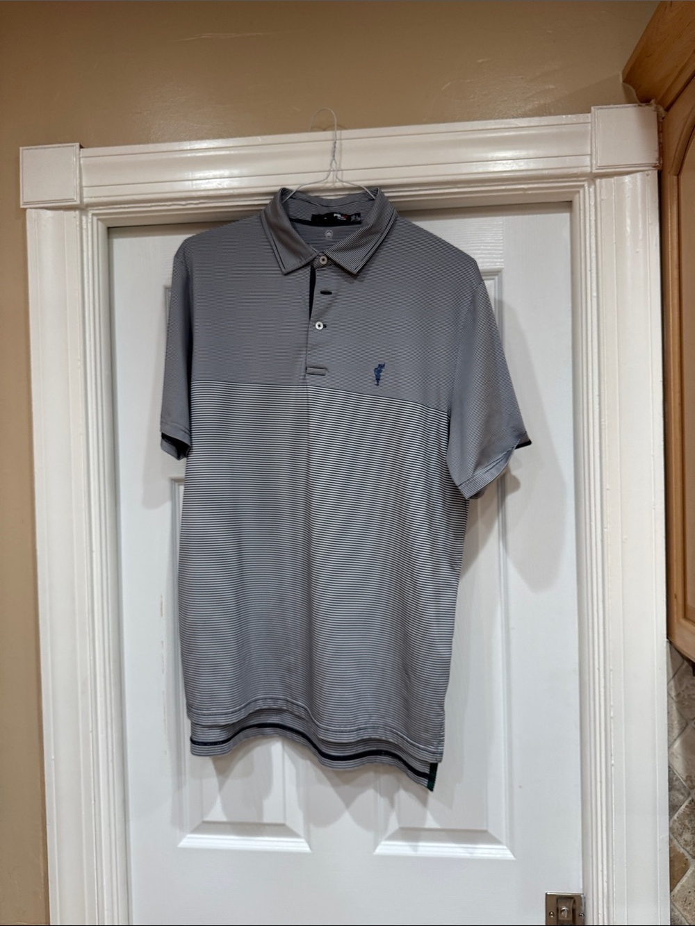 Ralph Lauren Men's Gray Polo with Subtle Stripe Panel